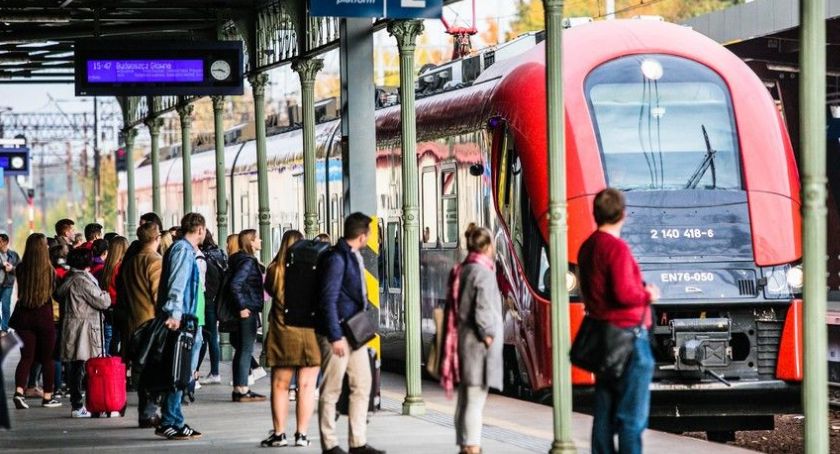 Pociągiem za złotówkę. Rozpoczął się tydzień transportu ekologicznego