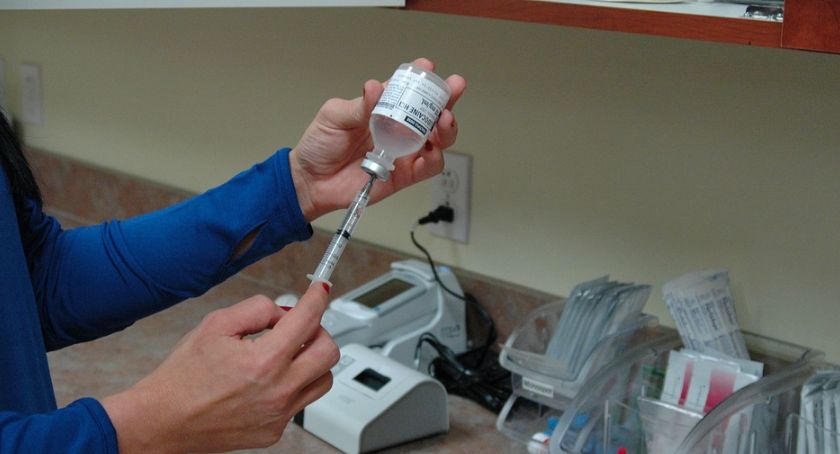Rusza program bezpłatnych szczepień przeciwko grypie. Skorzysta 4000 mieszkańców Torunia