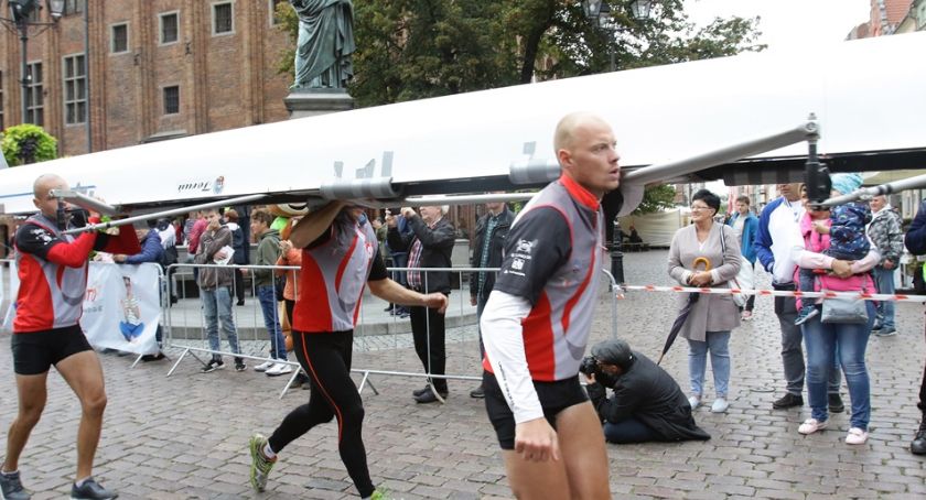 Wioślarze opanowali toruńską starówkę! Za nami maraton Run&Row [FOTO]