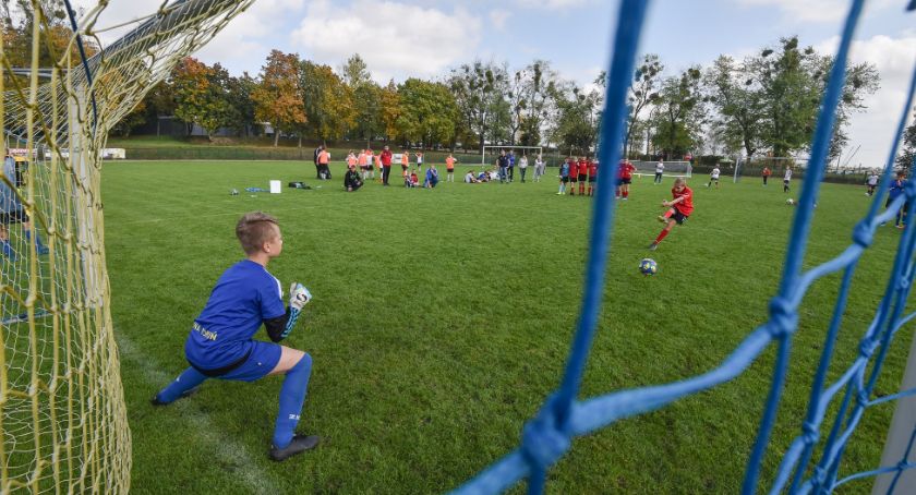 Piłkarze z Torunia stanęli na podium turnieju o Puchar Dyrektora Centralnego Ośrodka Sportu