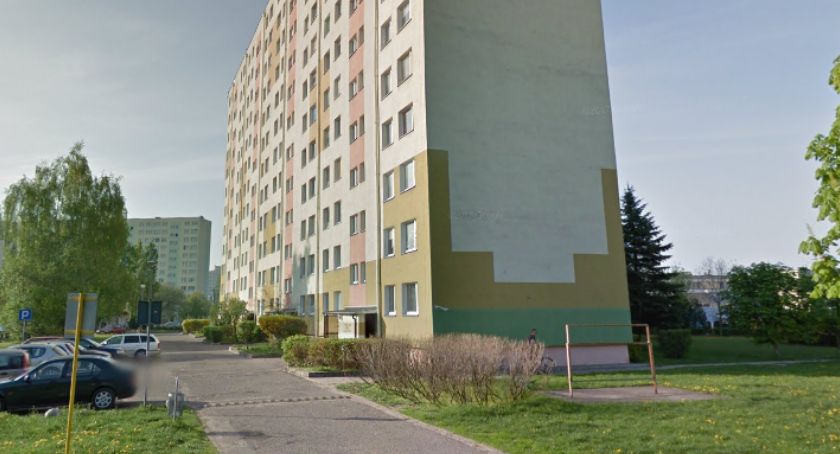Tragedia w Toruniu. Nie żyje mężczyzna, który spadł z wieżowca