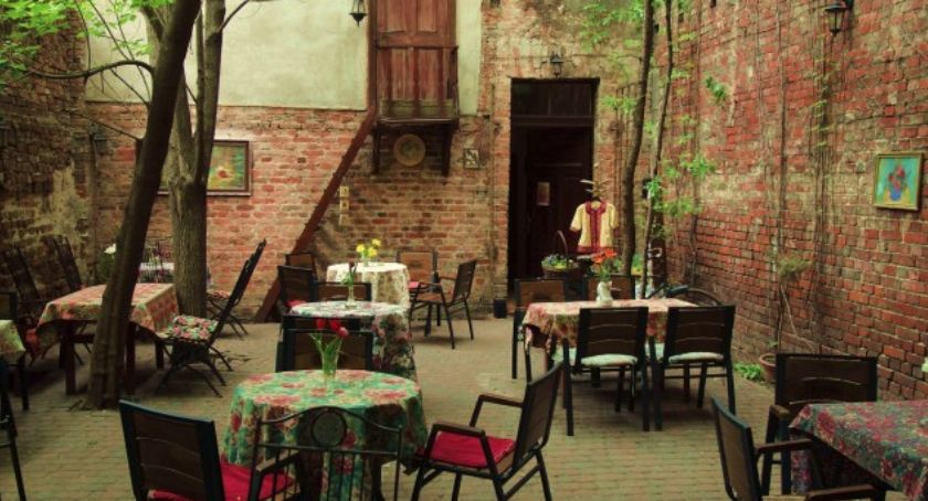 Znana i lubiana restauracja zniknie z toruńskiej starówki
