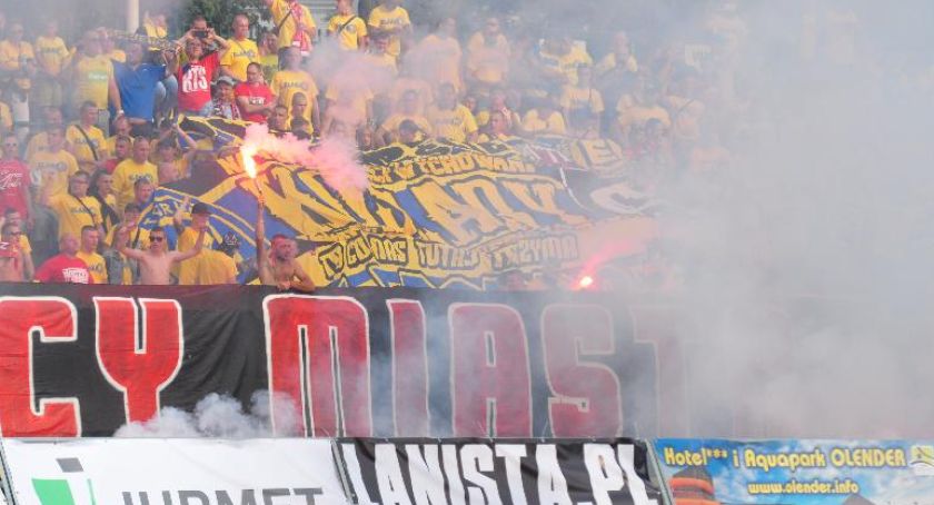 Widzew wygrywa w Toruniu. Elanę pogrążył były reprezentant Polski