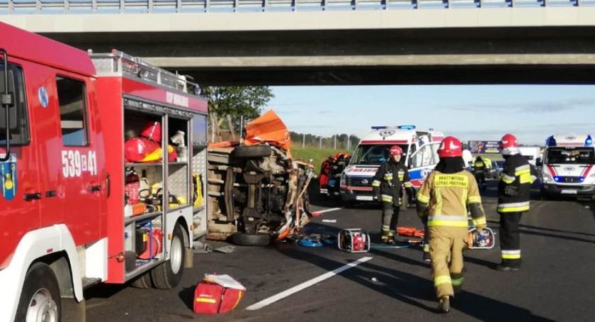 Dramatyczna akcja ratunkowa na autostradzie A-1 [FOTO]