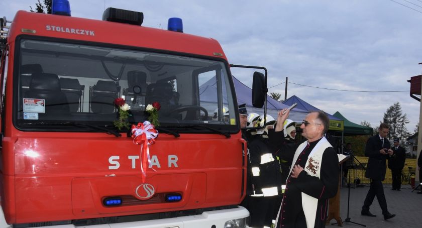 Strażacy ochotnicy z gminy Obrowo otrzymali nowy wóz bojowy [FOTO]