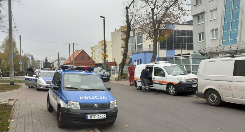 Uwaga! Akcja saperów przy ul. Bartkiewiczówny w Toruniu [PILNE]