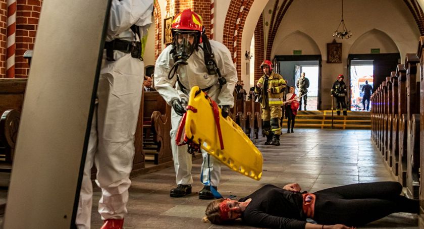 Akcja ratunkowa w kościele w Chełmży w ramach ćwiczeń KOBRA 2019 [FOTO]