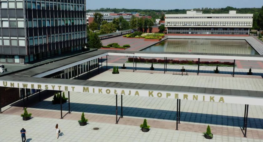 Przełomowa decyzja resortu nauki. UMK w Toruniu wśród 10 uczelni badawczych!