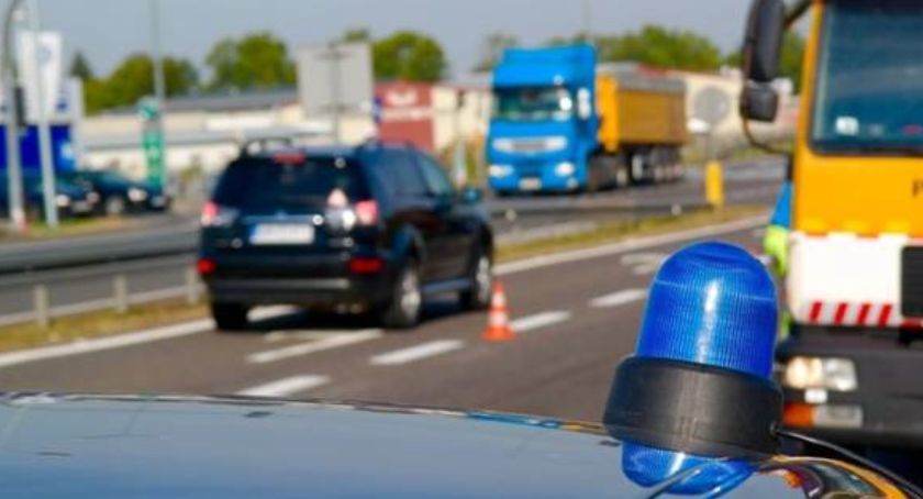 Śmiertelne potrącenie 79-letniego mężczyzny pod Toruniem