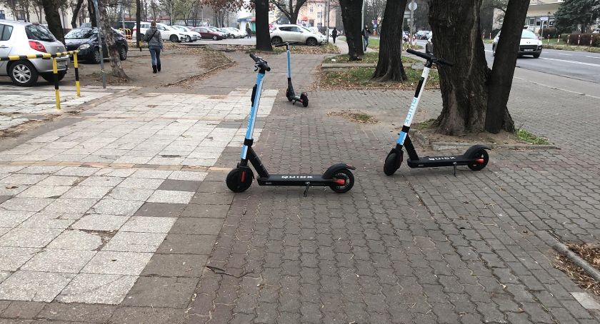 W Toruniu zostaną wprowadzone mandaty za złe parkowanie e-hulajnóg!?
