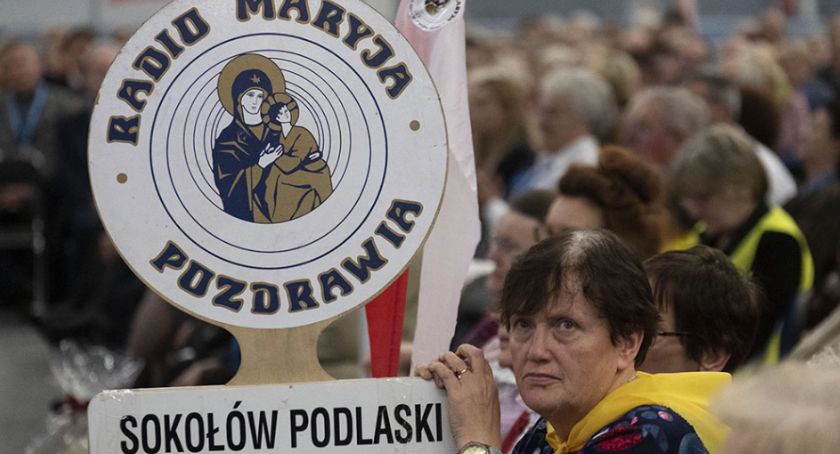 Tysiące sympatyków Radia Maryja przybyło do Torunia, ale zabrakło najważniejszych 
