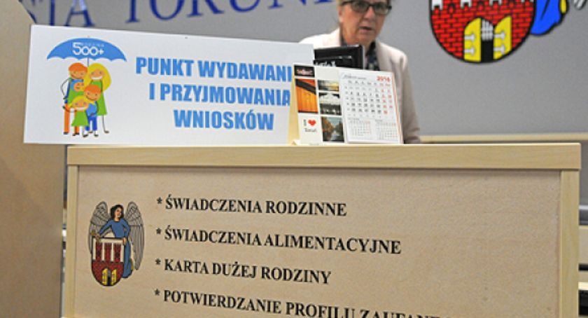 500+ za grudzień. Czy pieniądze trafią do toruńskich rodzin przed świętami?