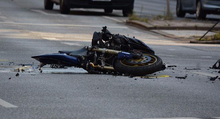 Śmiertelny wypadek pod Toruniem. Nie żyje 41-letni motocyklista