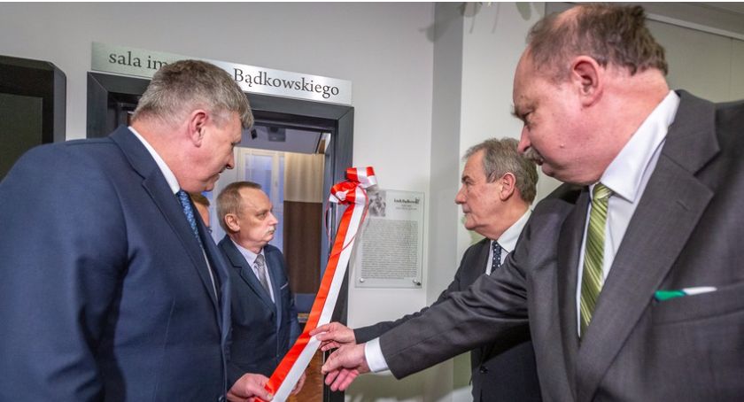 Działacz niepodległościowy Lech Bądkowski patronem sali w Urzędzie Marszałkowskim