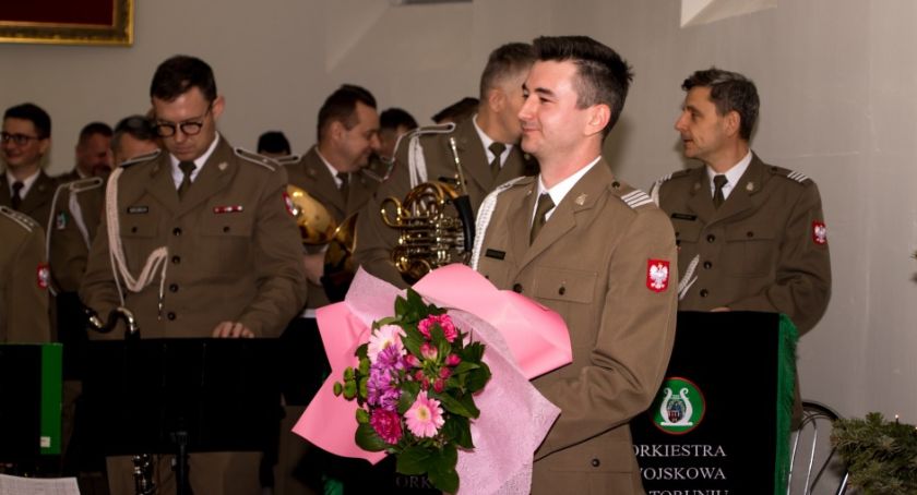 Orkiestra Wojskowa zagrała dla mieszkańców gminy Obrowo [FOTO]