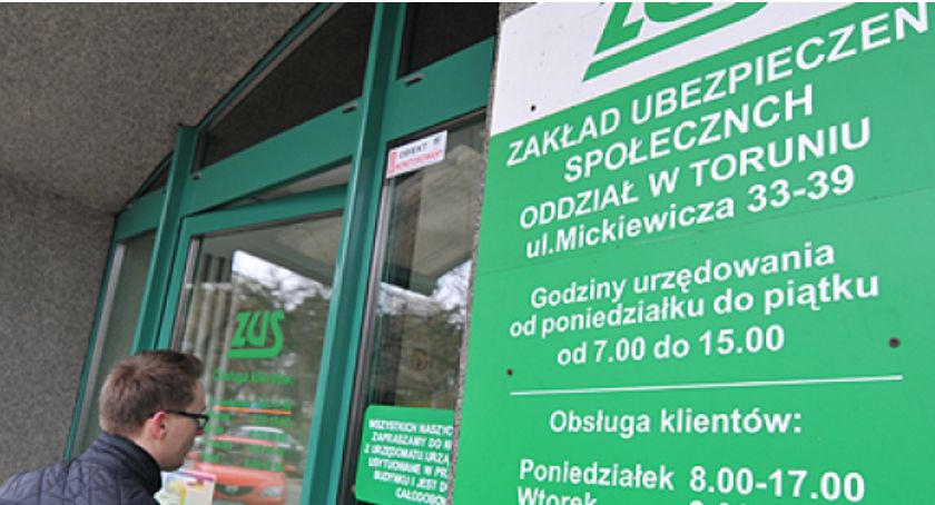 Torunianie na L4. ZUS ujawnia, co robią niektórzy „chorzy”