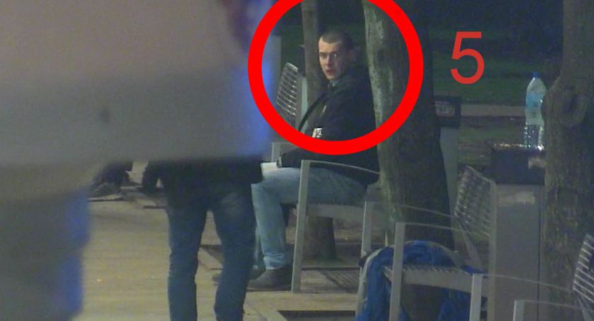 „Polska dla Polaków” i „J***ć Ukraińców”. Nocny atak na obcokrajowców w Toruniu [FOTO]
