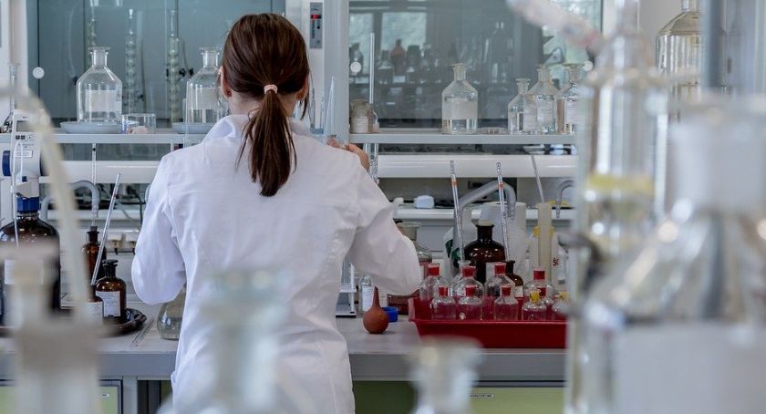 Zaskakująca decyzja. Szef kujawsko-pomorskiego sanepidu odwołany