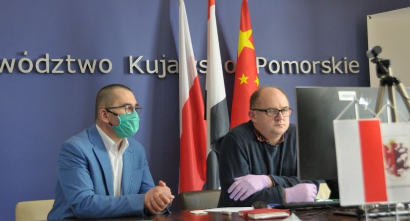 Specjaliści z Wuhan wspierają medyków ze szpitali w Toruniu i regionie