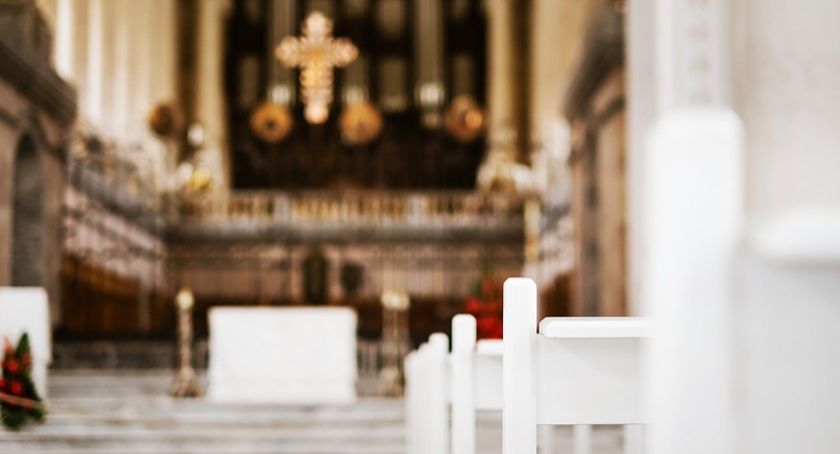 Kradzież w kościele w Toruniu. Złodzieje wykorzystali chwilę nieuwagi