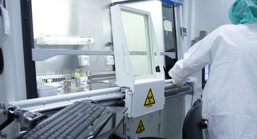 W Toruniu będzie można zrobić sobie test na koronawirusa. Ile trzeba zapłacić?