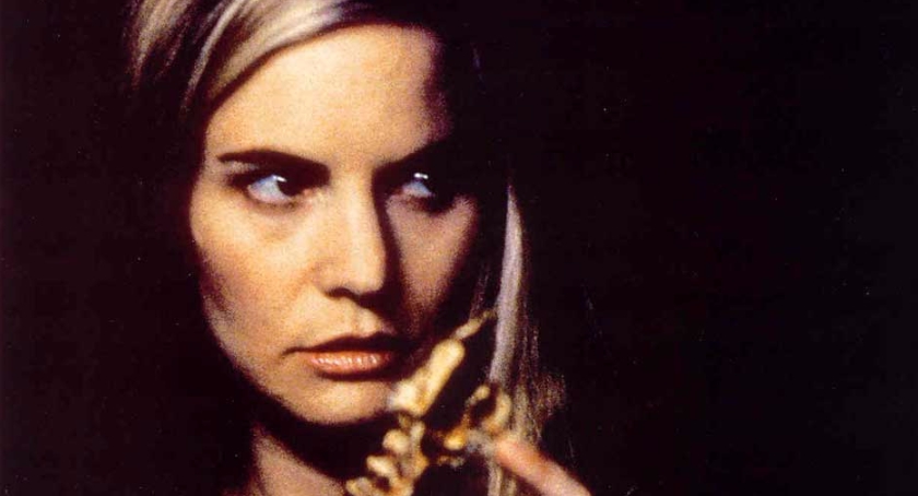 eXistenZ [DAVID CRONENBERG: EVOLUTION]