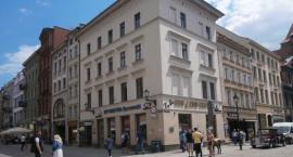 Przetarg rozstrzygnięty. Salon „Optometria Karczewski” zastąpi… sklep spożywczy