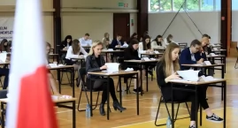 Znamy wyniki matur w Toruniu. W tych szkołach zdali &hellip;