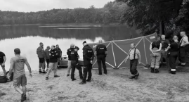Tragedia pod Toruniem. Z jeziora wyłowiono ciało mężczyzny