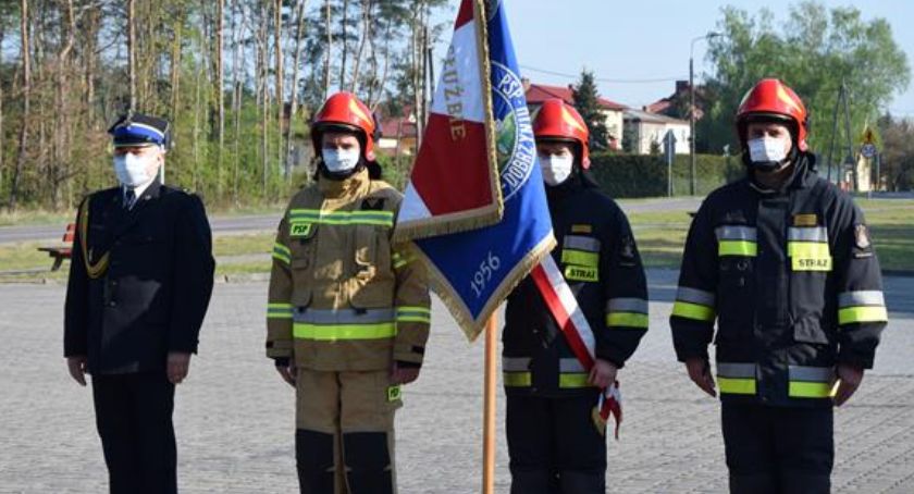 Nagrody i awanse strażaków