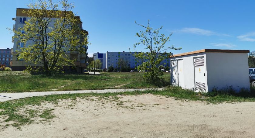 Gorszące sceny przy Bricomarche?