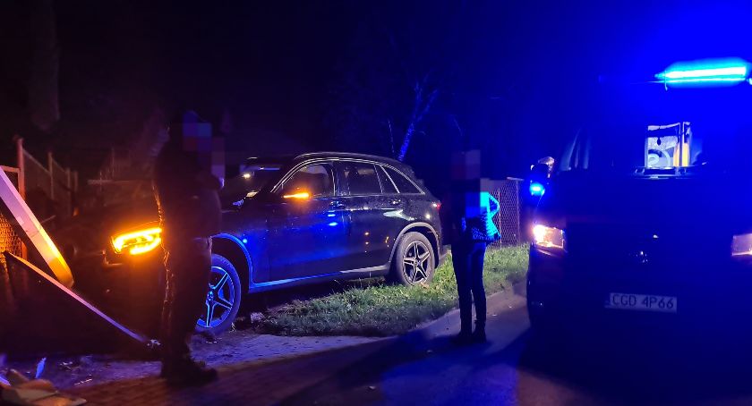 Pijany celował w armatę?