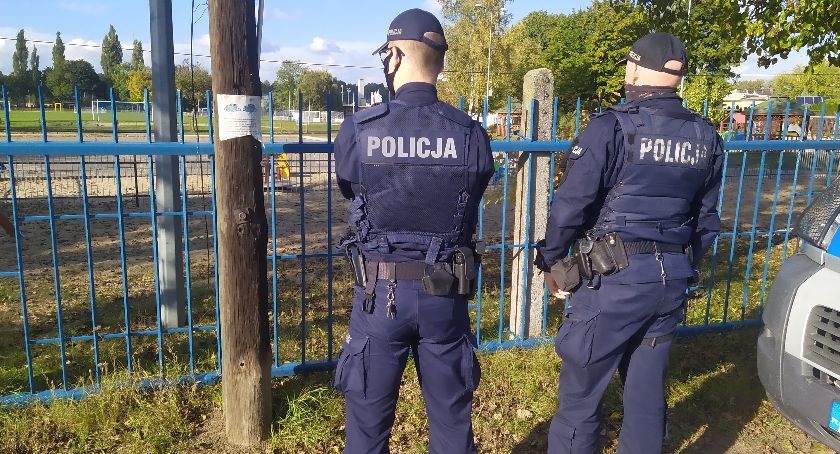 Nośmy maseczki, unikniemy kłopotów