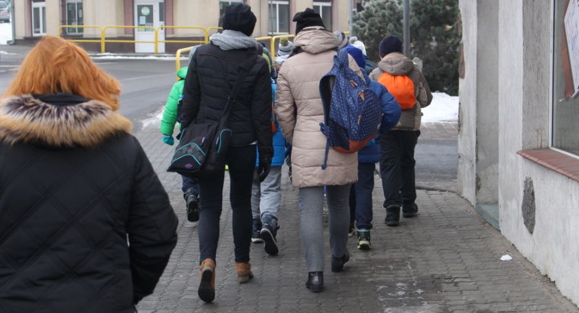 Wirus w natarciu! Ostatnio szkoła i urząd