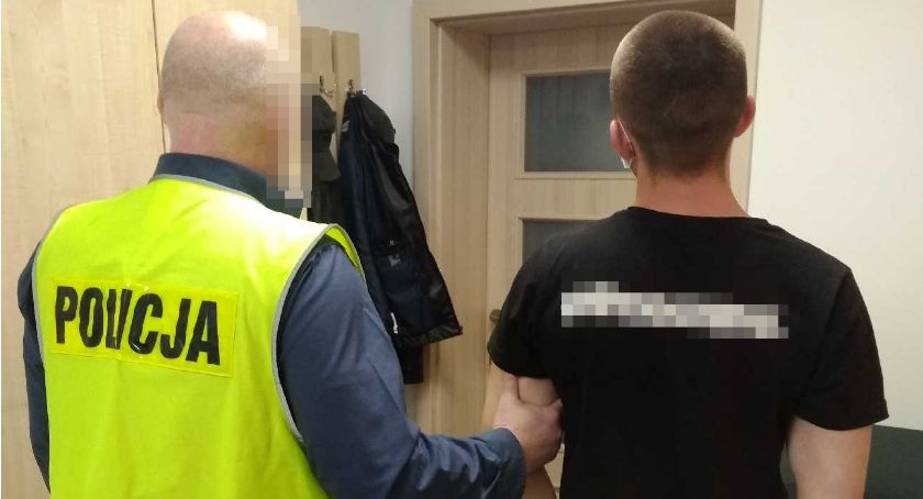 21-latek zniszczył ekran... bo się zdenerwował przegraną