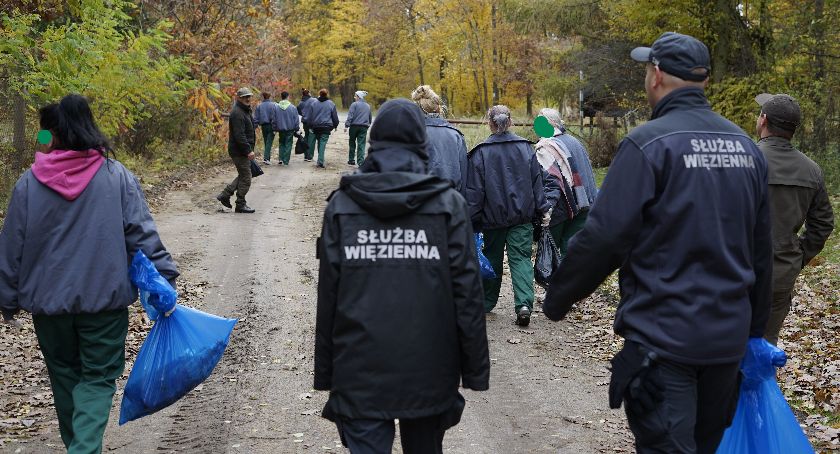Co robiły osadzone w podgolubskich lasach?