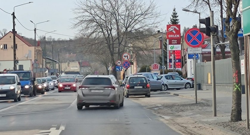 Panika na stacjach paliw. Ceny coraz wyższe