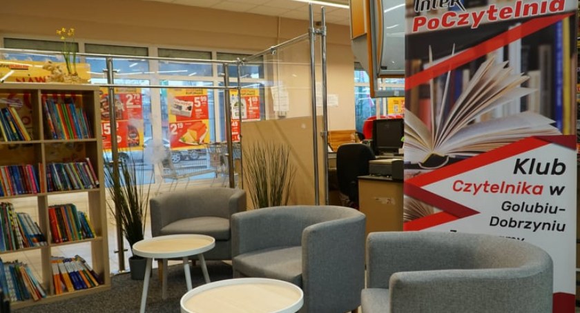 Czytanie sposobem ominięcia zakazu handlu?