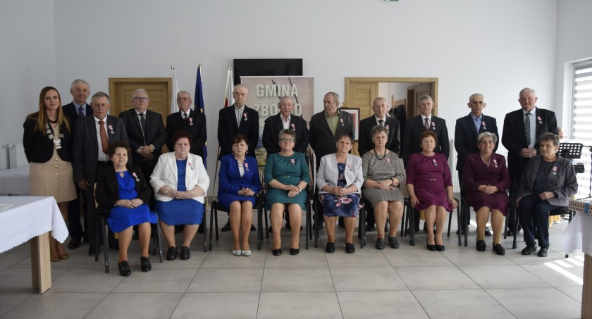 Medale dla dziecięciu par