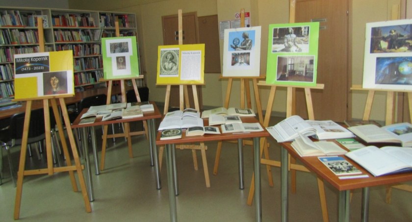 Wszystko o Koperniku w miejskiej bibliotece