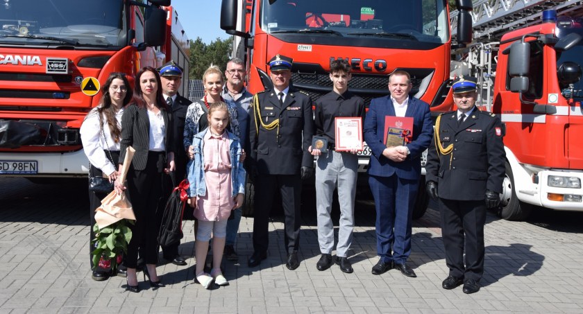 Nagrody i awanse dla strażaków