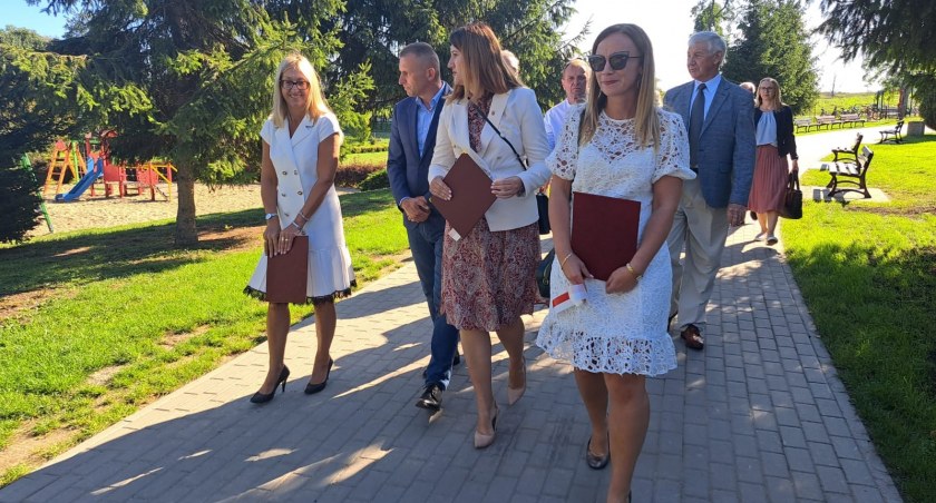 Szkoła w Klonowie jak nowa [zdjęcia]