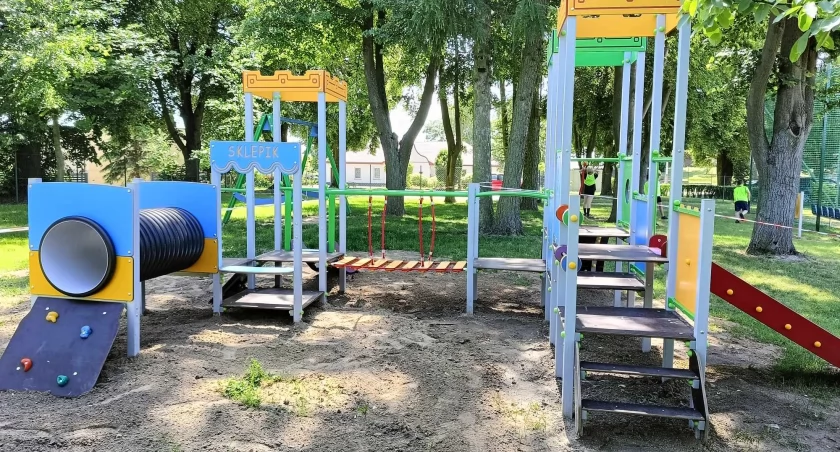 Nowy plac zabaw w Rużu