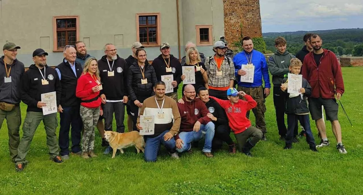 Mistrzowie łucznictwa na zamku