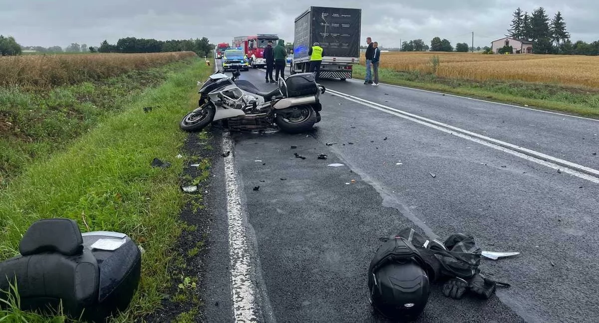 Karambol z udziałem kilku motocykli i ciężarówki
