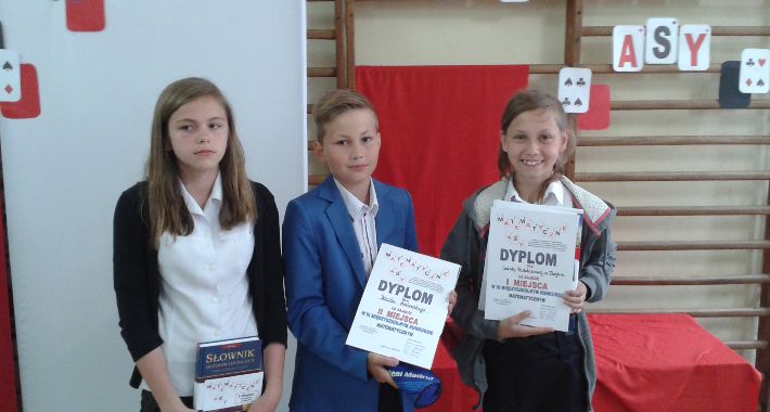 Asy rozwiązały zadania