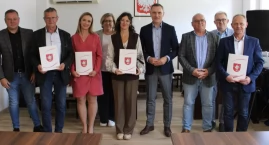 Trwają kolejne remonty dróg w powiecie