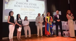Rok szkolny to już historia, uczniowie na wakacjach