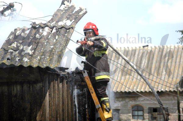 Niebezpieczny pożar w Stachowie