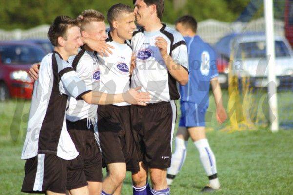 Liga okręgowa: sensacyjny lider z Pawłowa nie zwalnia tempa